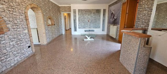 3 bedrooms Villa in Grosseto, Italy No. 313191 14