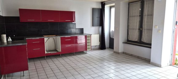 2 bedrooms House in Gorron, France No. 107408 8