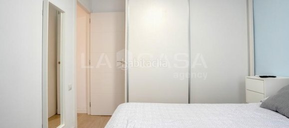 Apartamento de 2 dormitorios en Sant Martí, Spain No. 144080 24