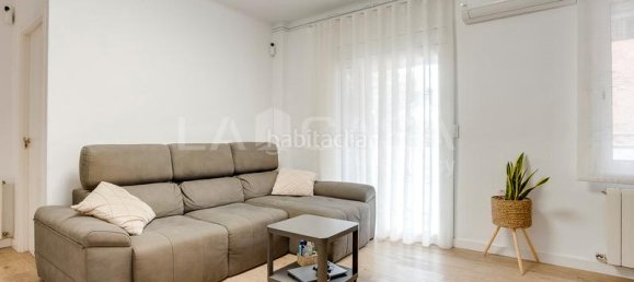 Apartamento de 2 dormitorios en Sant Martí, Spain No. 144080 13