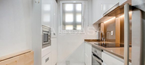 Apartamento de 2 dormitorios en Sant Martí, Spain No. 144080 12