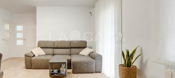 Apartamento de 2 dormitorios en Sant Martí, Spain No. 144080 7