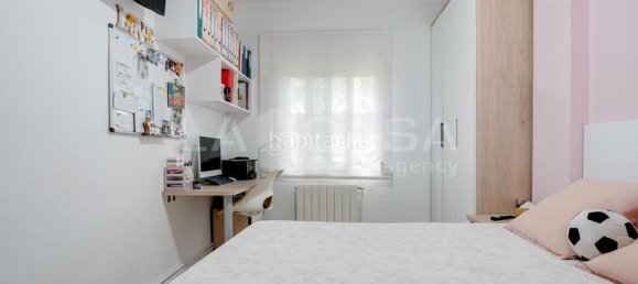 Apartamento de 2 dormitorios en Sant Martí, Spain No. 144080 37