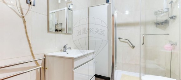 3 bedrooms House in Matosinhos, Portugal No. 28136 16