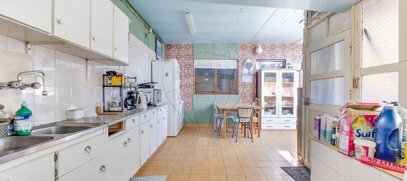 3 bedrooms House in Matosinhos, Portugal No. 28136 3