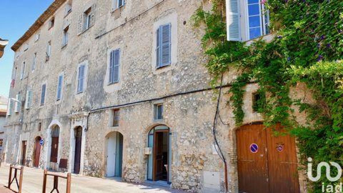 Apartamento com 2 quartos em condomínio em Vence, France N.º 13631