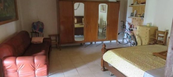 3-Zimmer Villa in Serrastretta, Italy, Nr. 37062 3
