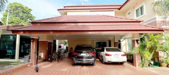 5 bedrooms Cafe / restaurant in Pattaya, Thailand No. 295 9