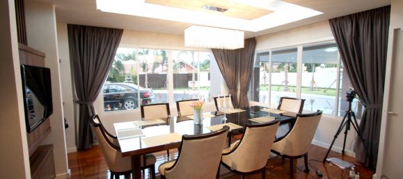 5 bedrooms Cafe / restaurant in Pattaya, Thailand No. 295 20