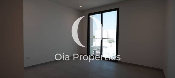 3 bedrooms Townhouse in Abu Dhabi, UAE No. 104629 15