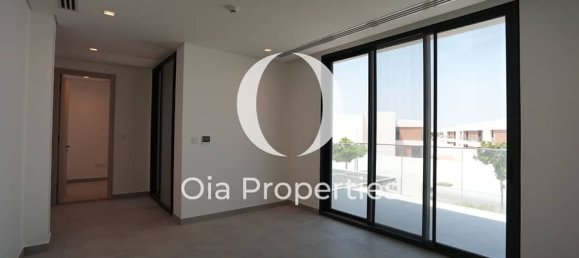 3 bedrooms Townhouse in Abu Dhabi, UAE No. 104629 19