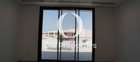 3 bedrooms Townhouse in Abu Dhabi, UAE No. 104629 22