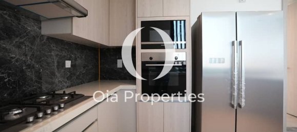 3 bedrooms Townhouse in Abu Dhabi, UAE No. 104629 3