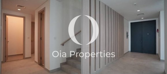 3 bedrooms Townhouse in Abu Dhabi, UAE No. 104629 11