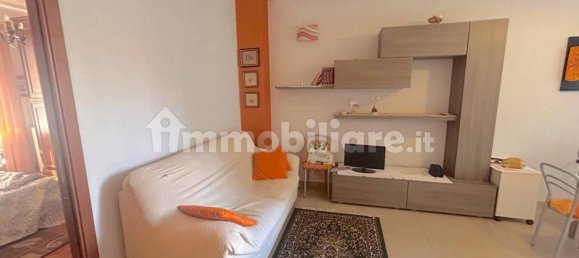 1 bedroom Apartment in Turin, Italy No. 351864 8