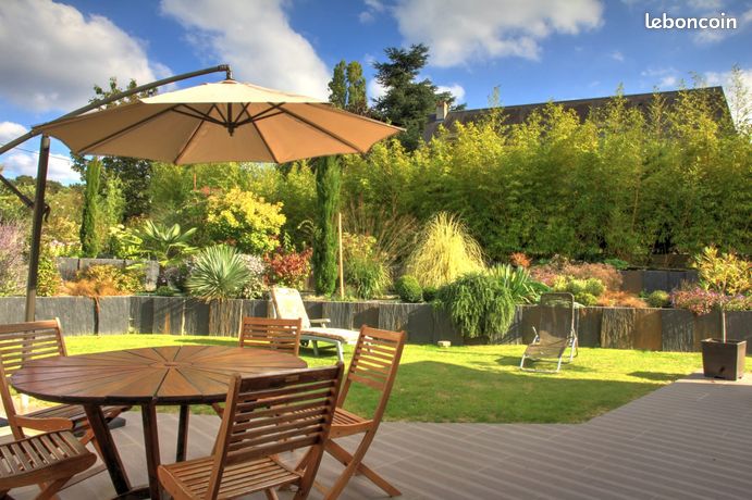 Casa de 5 dormitorios en Ballan-Mire, France No. 300281