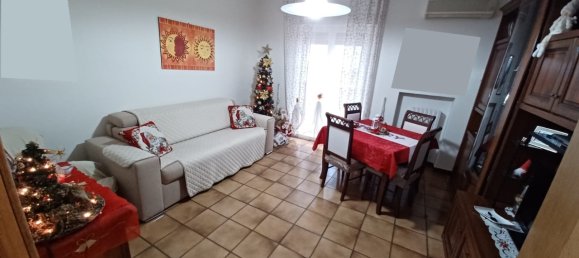 3-salle Appartement à Triggiano, Italy No. 3051 6