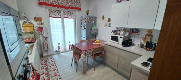 3-salle Appartement à Triggiano, Italy No. 3051 10