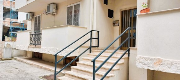 3-salle Appartement à Triggiano, Italy No. 3051 3