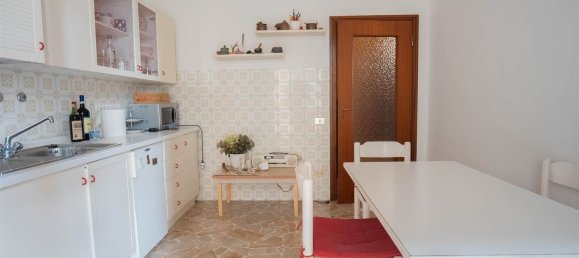 2 bedrooms Apartment in Campi Bisenzio, Italy No. 362773 7