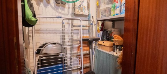 2 bedrooms Apartment in Campi Bisenzio, Italy No. 362773 4