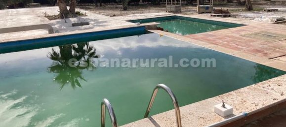 4 bedrooms House in Baza, Spain No. 10159 2