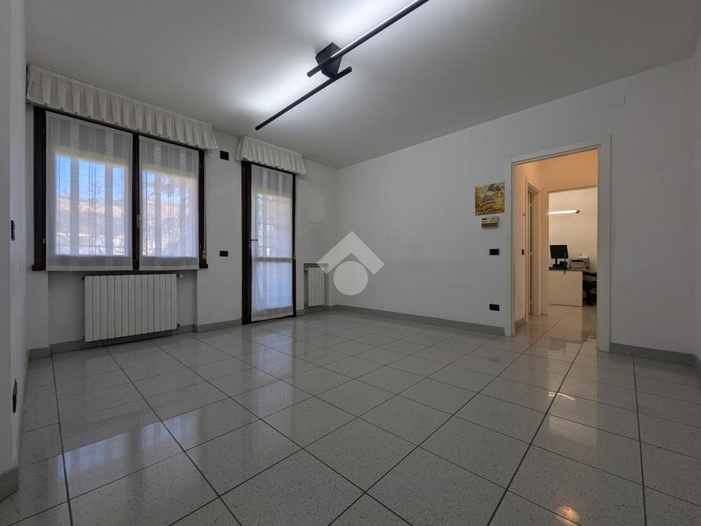 2 bedrooms Apartment in Sant'Ilario d'Enza, Italy No. 119371