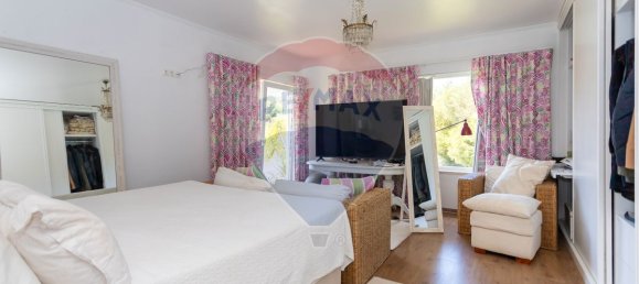 4 bedrooms House in Almada, Portugal No. 17415 7