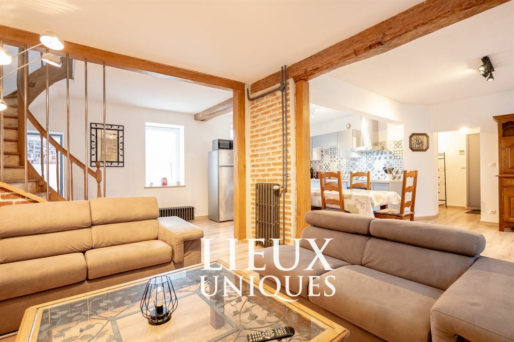 3 bedrooms House in Avaray, France No. 156047