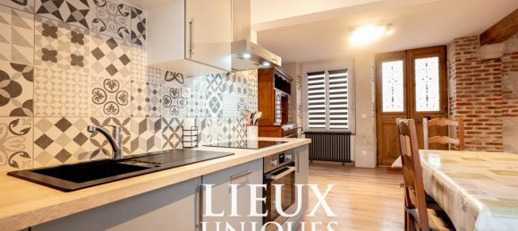 3 bedrooms House in Avaray, France No. 156047 9