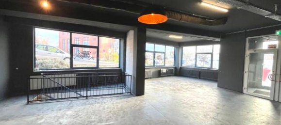 354m² Commercial property in Selb, Germany No. 269903 10