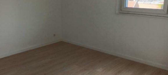 3 bedrooms Apartment in Lannoy, France No. 233543 7