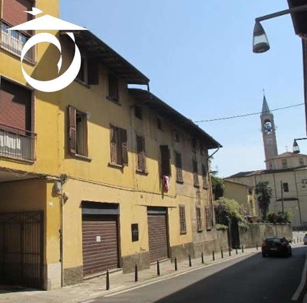 5 rooms Apartment in Capriate San Gervasio, Italy No. 182796