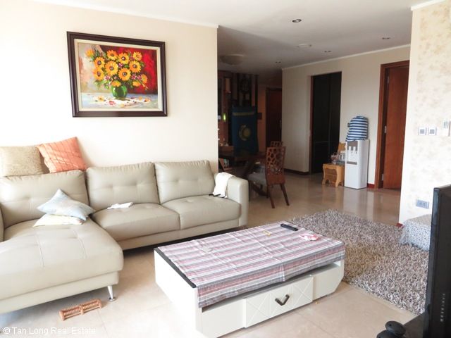 3 bedrooms Apartment in Tay Ho, Vietnam No. 286