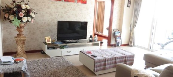 3 bedrooms Apartment in Tay Ho, Vietnam No. 286 2