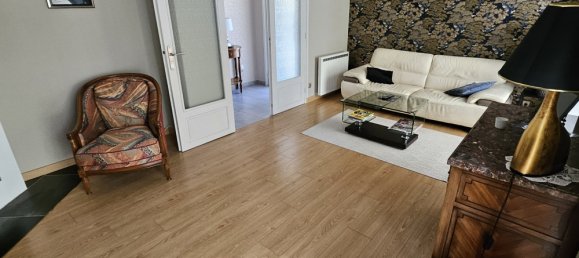 3 bedrooms Castles in Omelmont, France No. 263739 3