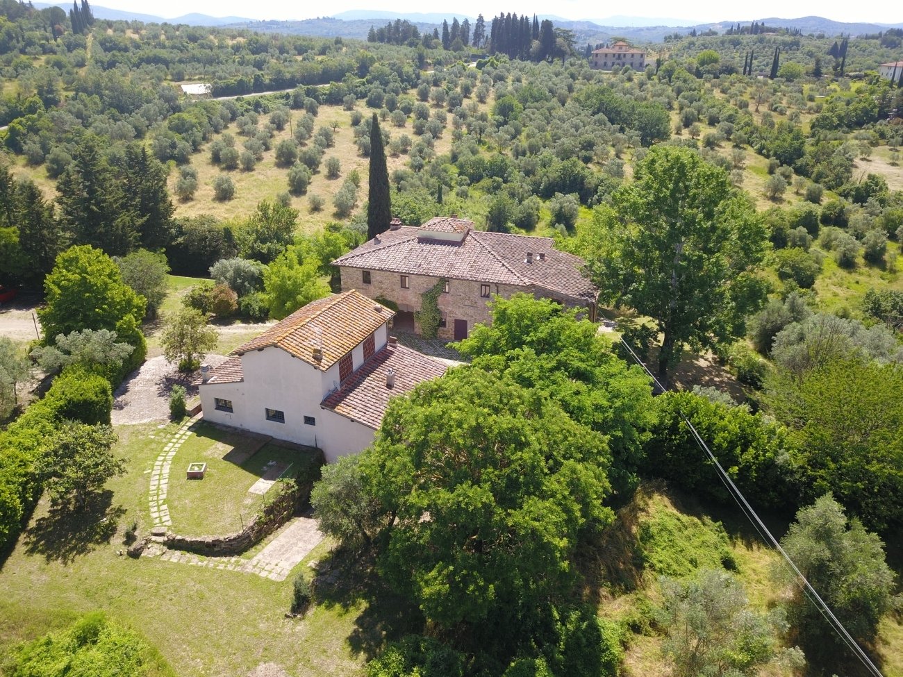 13 bedrooms House in Florence, Italy No. 207104