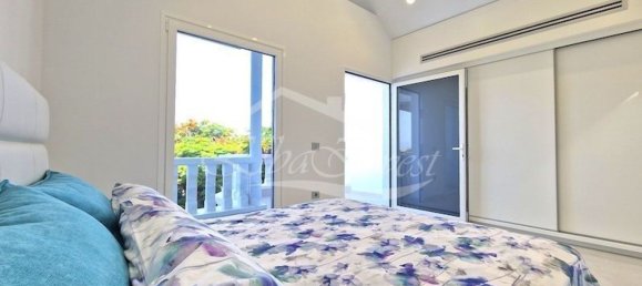 3 bedrooms House in Adeje, Spain No. 124968 29