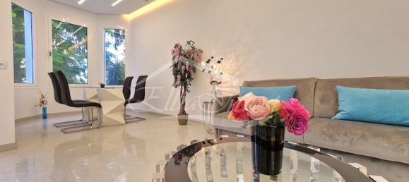 3 bedrooms House in Adeje, Spain No. 124968 6