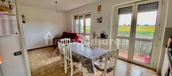 Apartamento de 2 dormitorios en Piacenza, Italy No. 319795 6