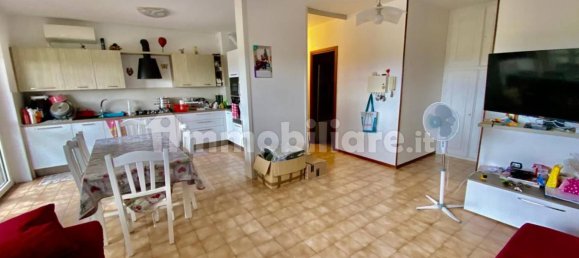 Apartamento de 2 dormitorios en Piacenza, Italy No. 319795 10