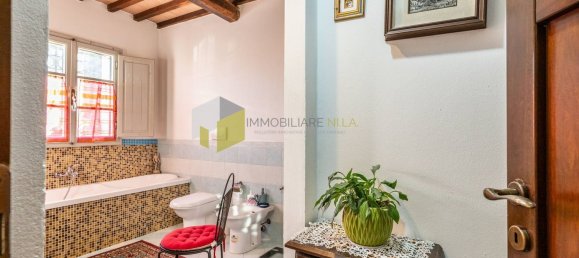 Casa de 7 divisões em San Giuliano Terme, Italy N.º 169521 14