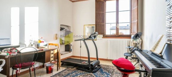 Casa de 7 divisões em San Giuliano Terme, Italy N.º 169521 18