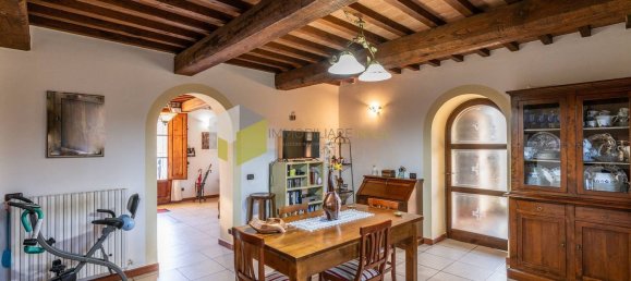 Casa de 7 divisões em San Giuliano Terme, Italy N.º 169521 7