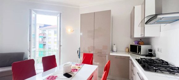 1 bedroom Apartment in Albisola Superiore, Italy No. 210647 8