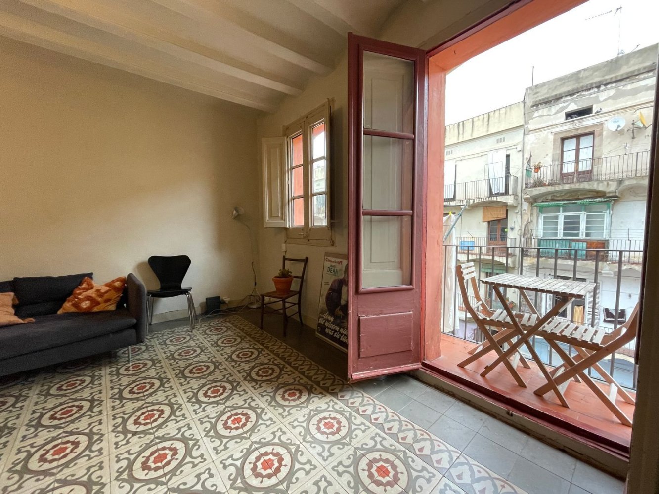 2 Schlafzimmer Wohnung in Ciutat Vella, Spain, Nr. 114953