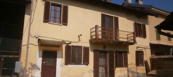 5 rooms House in Mortara, Italy No. 90756 4