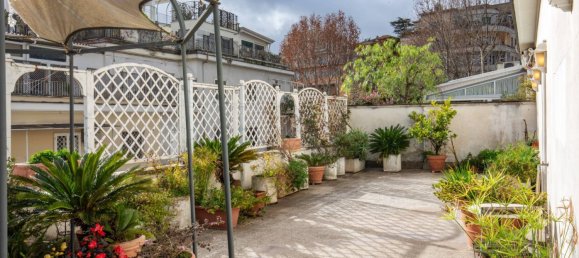 6 chambres Penthouse à Rome, Italy No. 179401 21