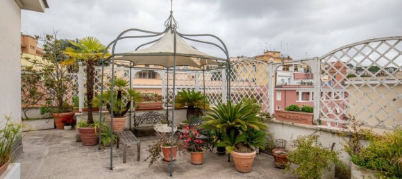 6 chambres Penthouse à Rome, Italy No. 179401 17