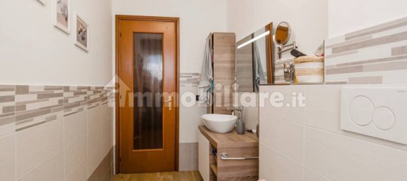 2 Schlafzimmer Wohnung in Rivoli, Italy, Nr. 258899 12